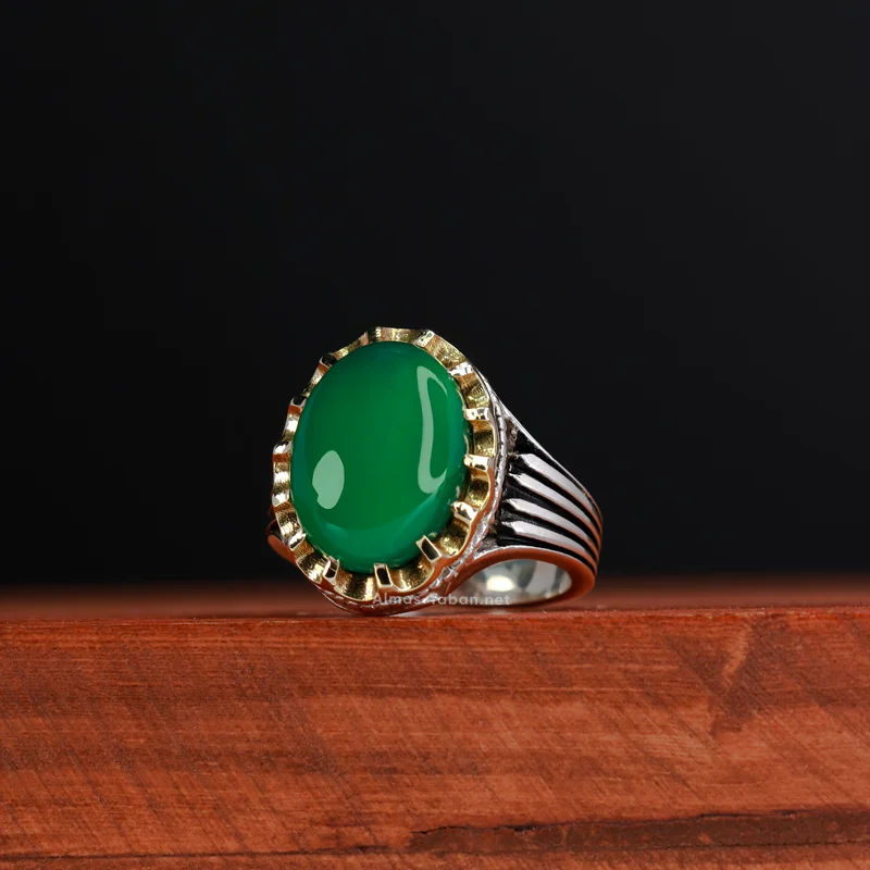 انگشتر عقیق سبز (کد 39 جشنواره)