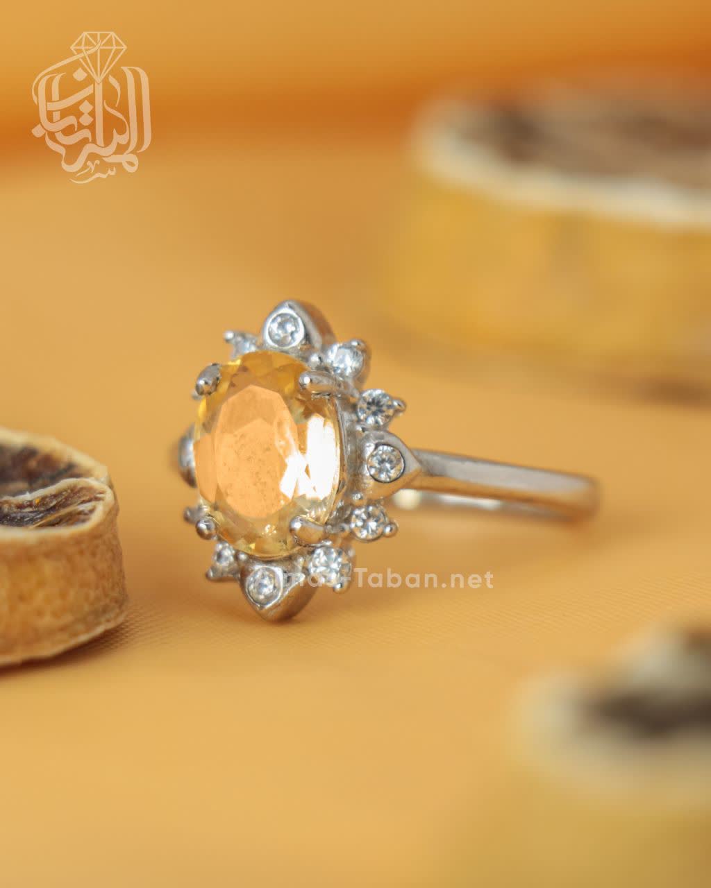 انگشتر زنانه سیترین طلایی کد 689
