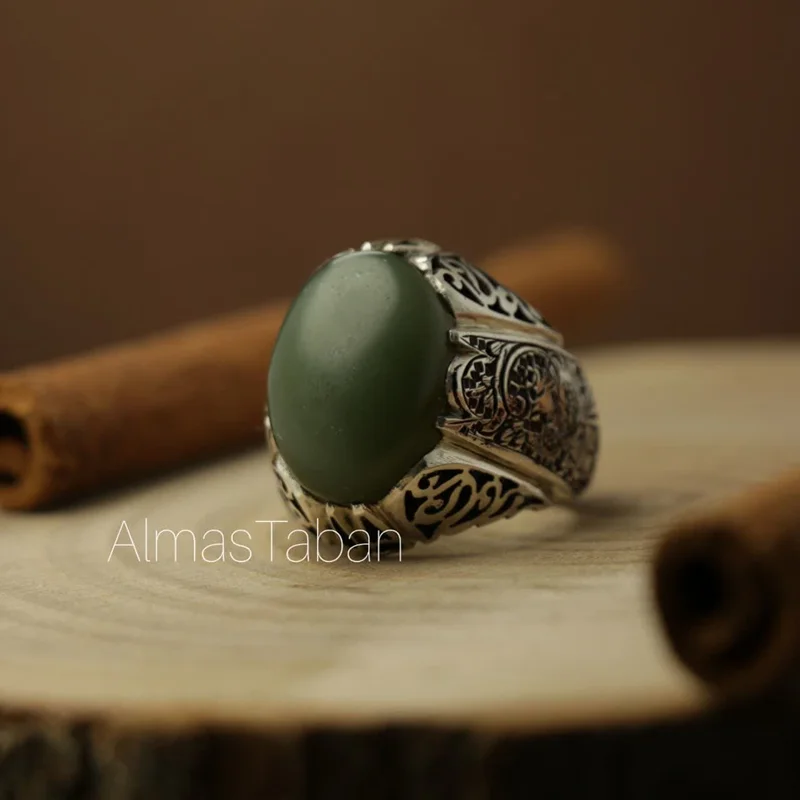 انگشتر یشم طبیعی کد 2684